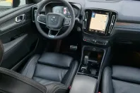 Volvo XC40 din 2021 cu 147.100 km - oferta VOL235524 - foto 19