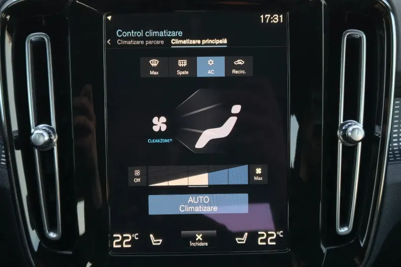 Volvo XC40 din 2021 cu 147.100 km - oferta VOL235524 - foto 26
