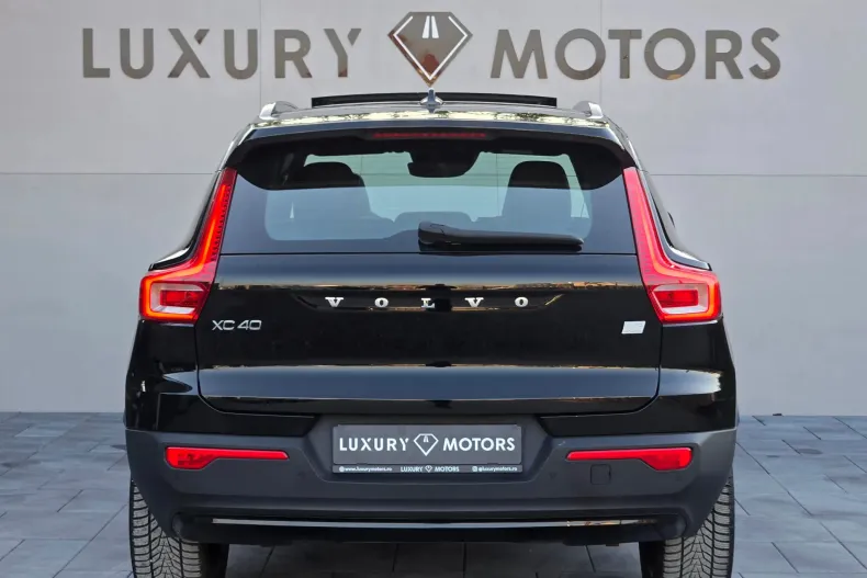 Volvo XC40 din 2021 cu 147.100 km - oferta VOL235524 - foto 32