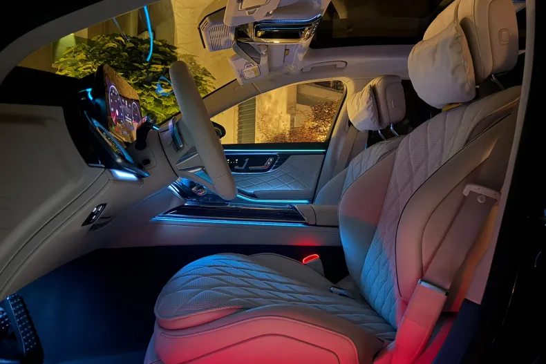 Mercedes-Benz S 450 (Clasa S) din 2026 cu 10 km - oferta MER235527 - foto 6