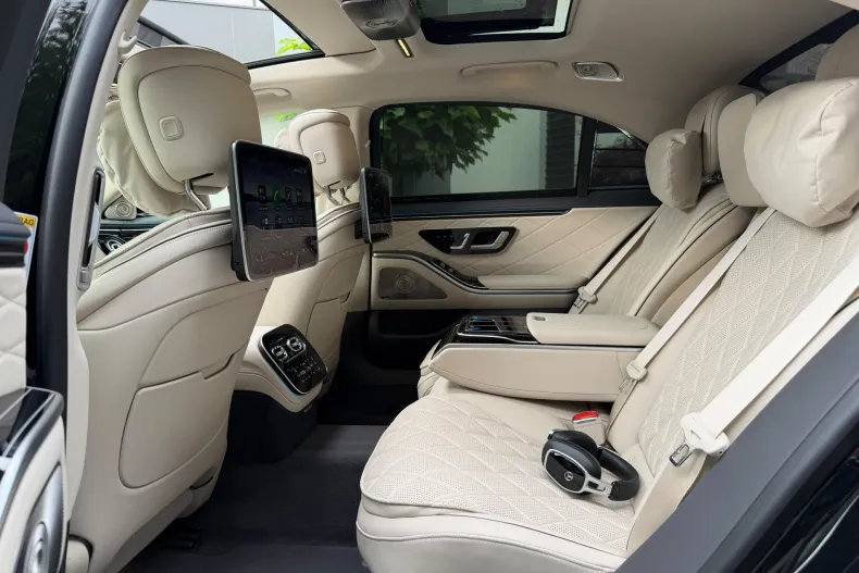 Mercedes-Benz S 450 (Clasa S) din 2026 cu 10 km - oferta MER235527 - foto 10