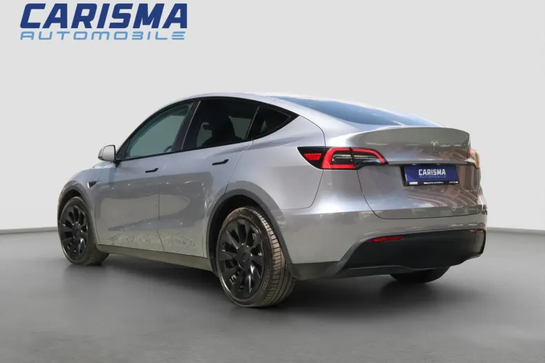 Tesla Model Y din 2023 cu 86.765 km - oferta TES235530 - foto 4