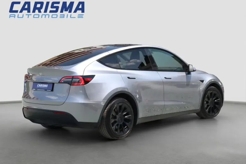 Tesla Model Y din 2023 cu 86.765 km - oferta TES235530 - foto 6