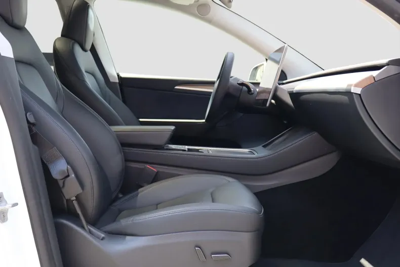 Tesla Model Y din 2023 cu 86.765 km - oferta TES235530 - foto 13