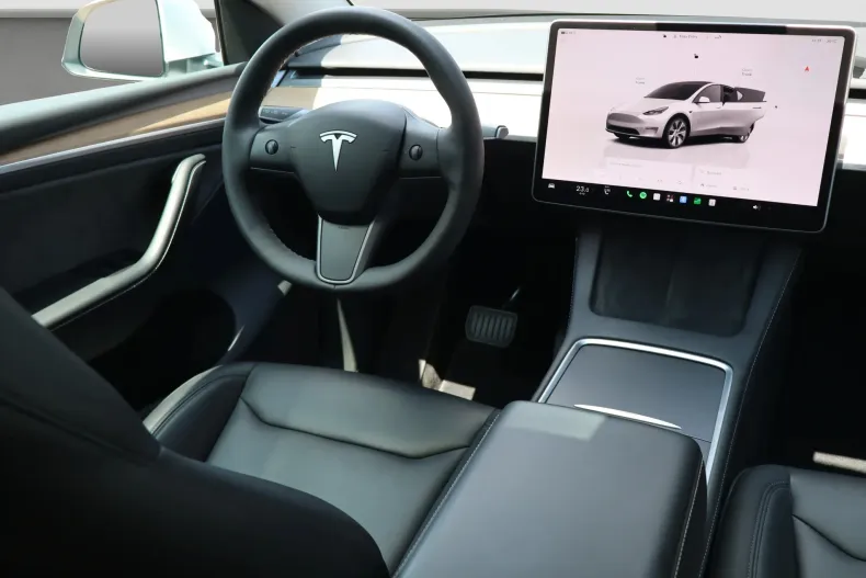 Tesla Model Y din 2023 cu 125.243 km - oferta TES235533 - foto 11