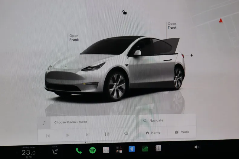 Tesla Model Y din 2023 cu 125.243 km - oferta TES235533 - foto 16