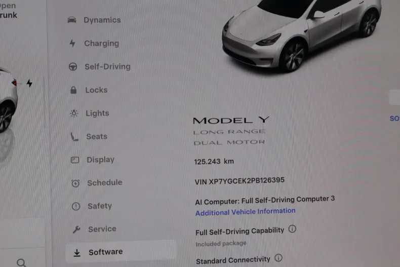Tesla Model Y din 2023 cu 125.243 km - oferta TES235533 - foto 19