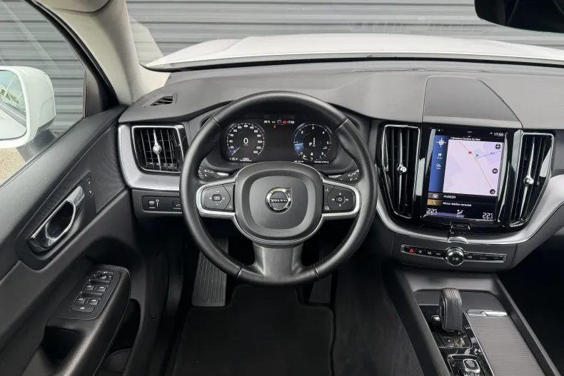 Volvo XC60 din 2021 cu 143.000 km - oferta VOL235534 - foto 10