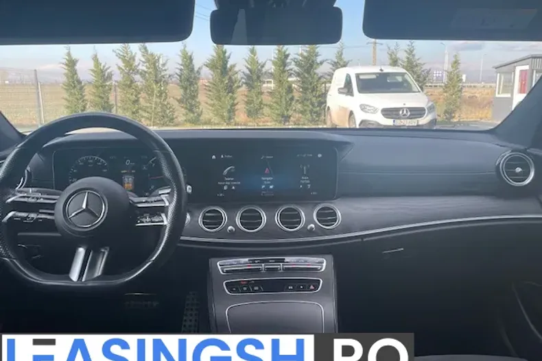 Mercedes-Benz E 220 (Clasa E) din 2021 cu 92.141 km - oferta MER235539 - foto 5