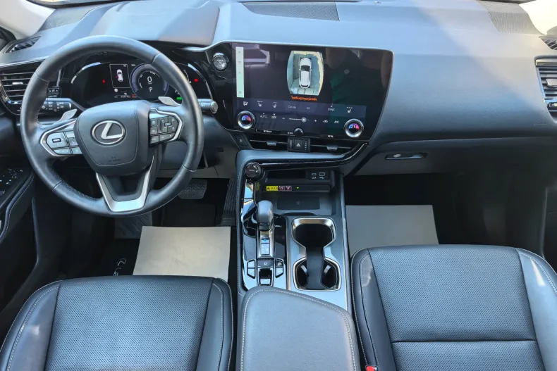 Lexus Seria NX din 2023 cu 65.574 km - oferta LEX235540 - foto 6