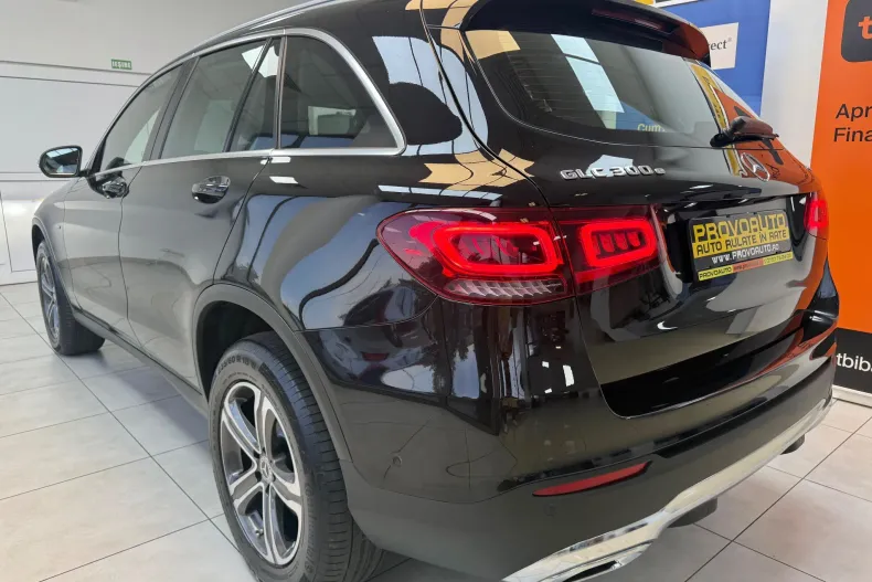 Mercedes-Benz GLC (Clasa GLC) din 2021 cu 159.900 km - oferta MER235543 - foto 3