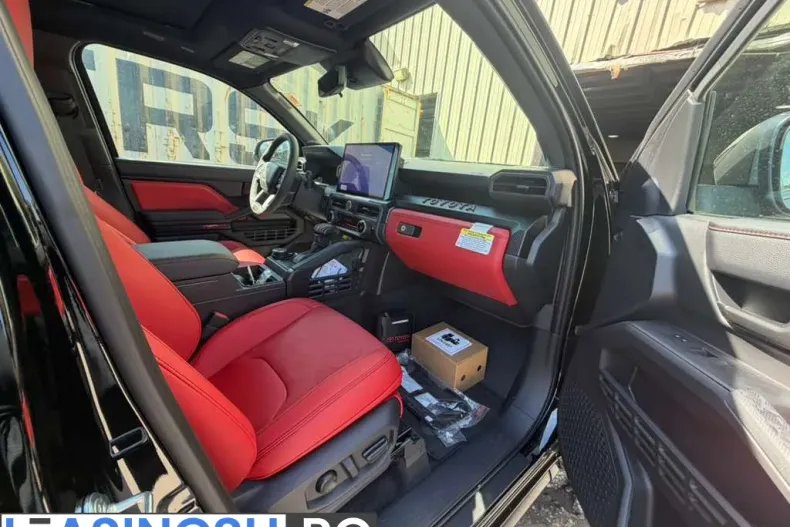 Toyota Tacoma din 2026 cu 10 km - oferta TOY235548 - foto 6