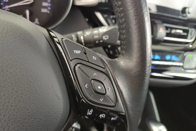 Toyota C-HR din 2021 cu 37.726 km - oferta TOY235552 - foto 13