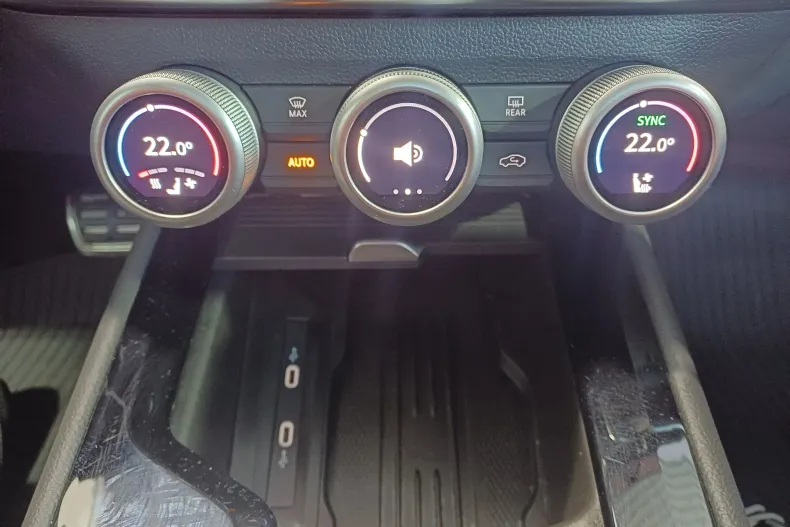 Skoda Superb din 2025 cu 2.669 km - oferta SKO235554 - foto 17