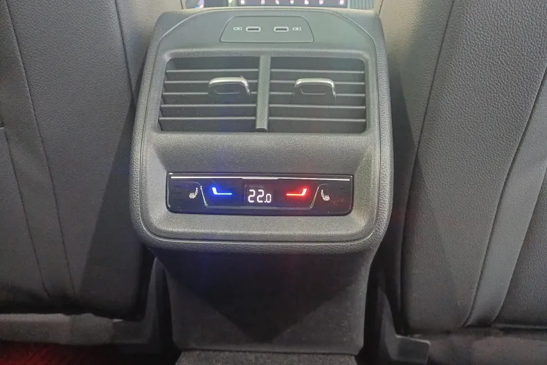 Skoda Superb din 2025 cu 2.669 km - oferta SKO235554 - foto 33