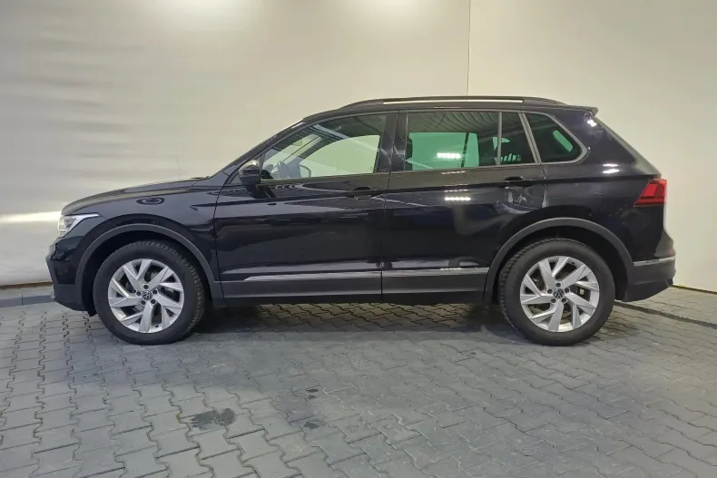 Volkswagen Tiguan din 2023 cu 103.766 km - oferta VOL235556 - foto 2