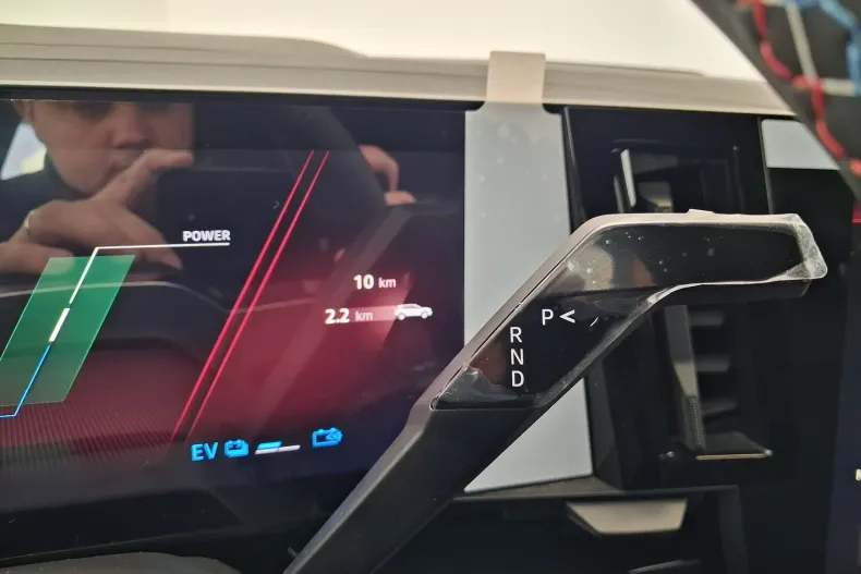 Renault Austral din 2024 cu 10 km - oferta REN235558 - foto 6