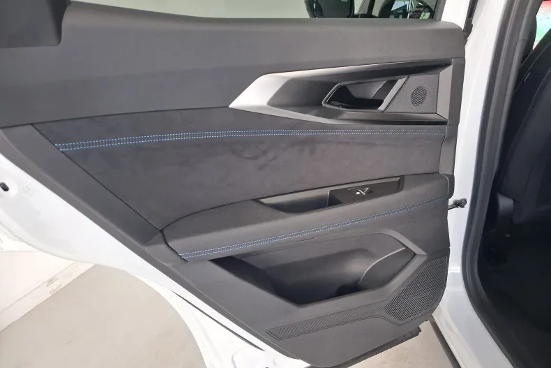 Renault Austral din 2024 cu 10 km - oferta REN235558 - foto 22