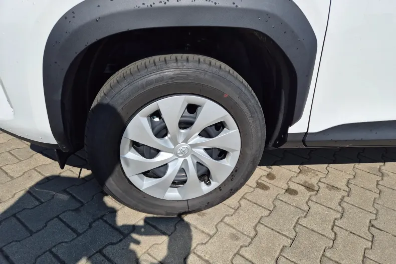 Toyota Yaris Cross din 2025 cu 1.531 km - oferta TOY235561 - foto 11