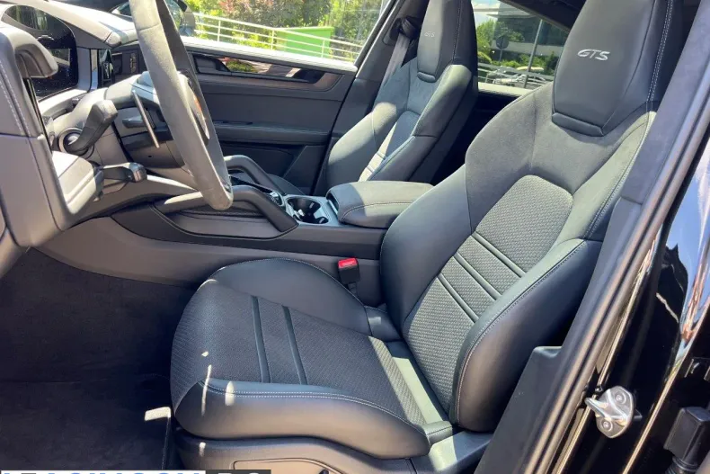 Porsche Cayenne din 2026 cu 690 km - oferta POR235564 - foto 8
