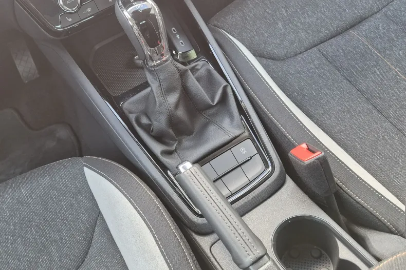 Skoda Kamiq din 2025 cu 16.734 km - oferta SKO235577 - foto 19