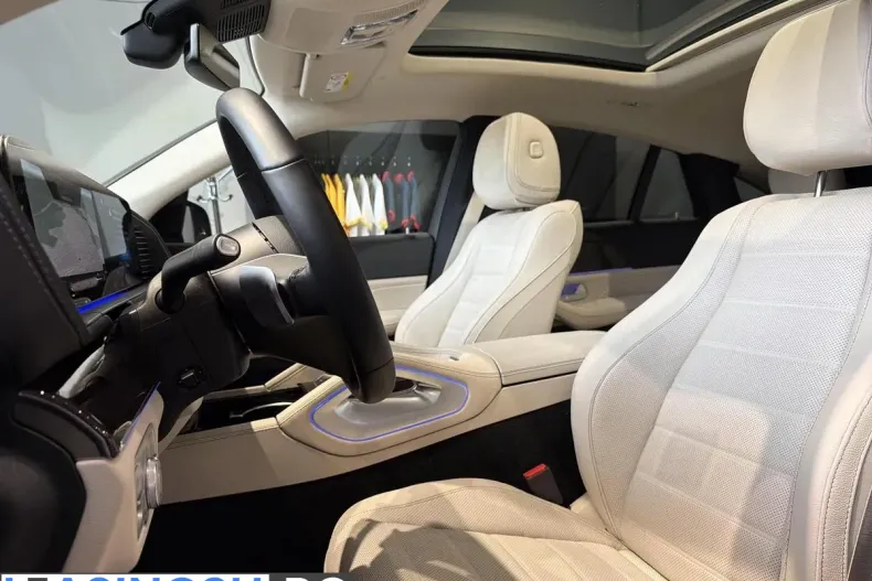 Mercedes-Benz GLE 400 (Clasa GLE) din 2024 cu 4.685 km - oferta MER235580 - foto 10