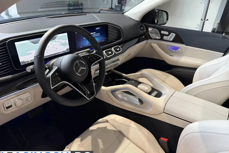 Mercedes-Benz GLE 400 (Clasa GLE) din 2024 cu 4.685 km - oferta MER235580 - foto 11