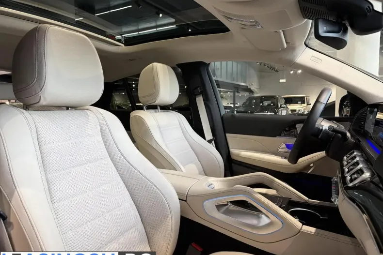 Mercedes-Benz GLE 400 (Clasa GLE) din 2024 cu 4.685 km - oferta MER235580 - foto 17
