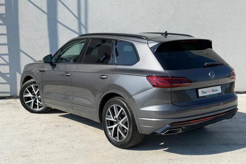 Volkswagen Touareg din 2023 cu 118.900 km - oferta VOL235582 - foto 3