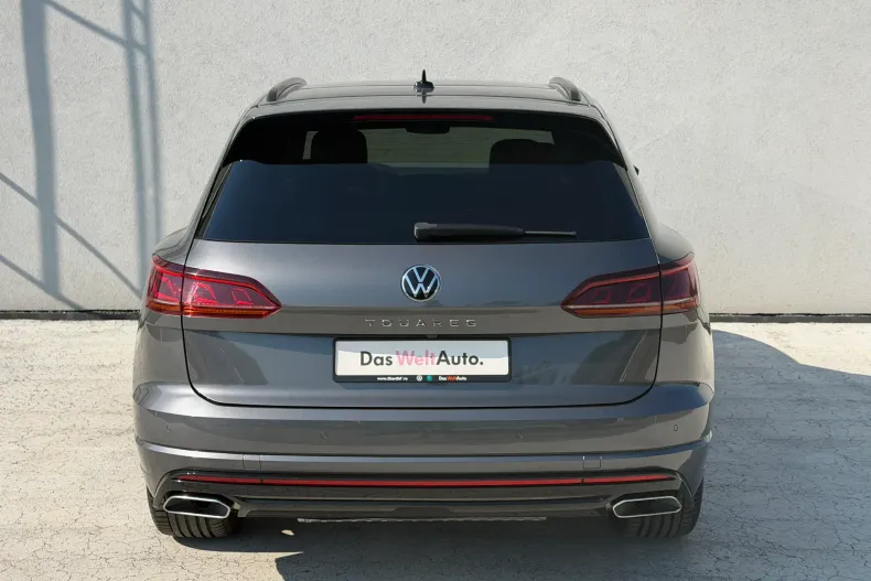 Volkswagen Touareg din 2023 cu 118.900 km - oferta VOL235582 - foto 4