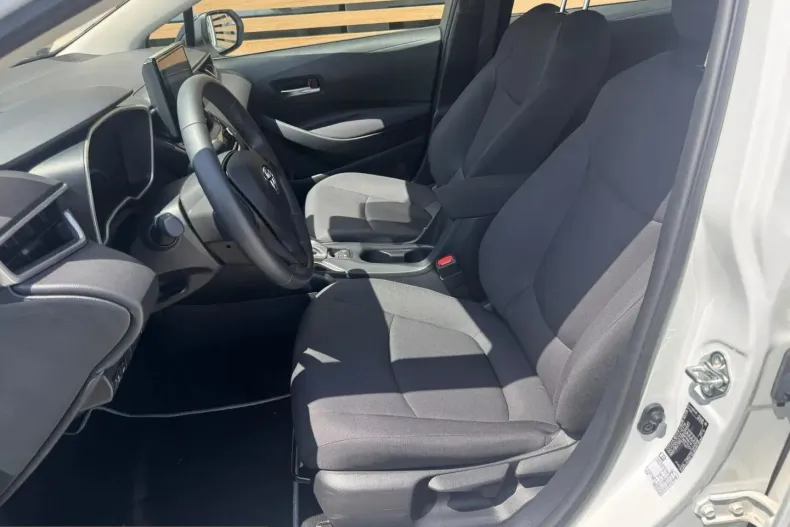Toyota Corolla din 2025 cu 8.031 km - oferta TOY235585 - foto 9