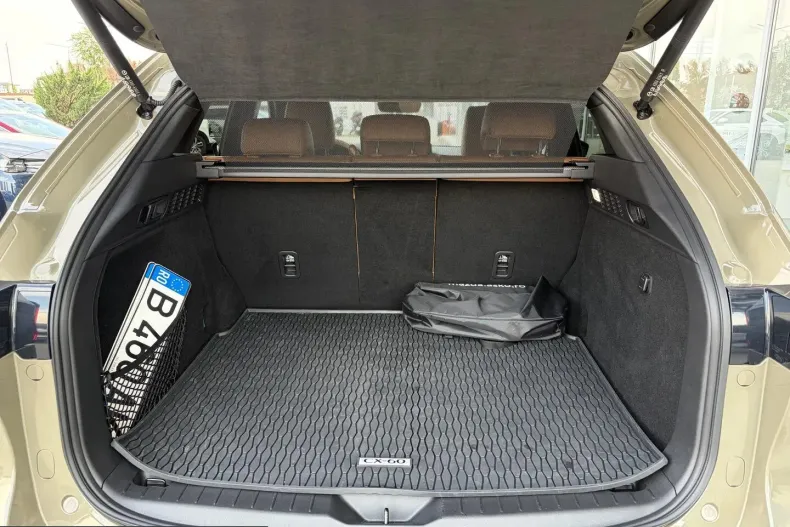 Mazda CX-60 din 2025 cu 7.383 km - oferta MAZ235589 - foto 10