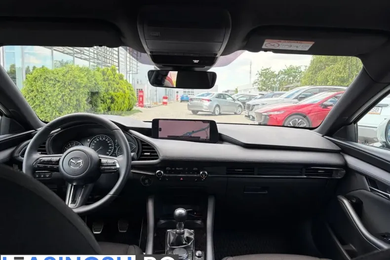 Mazda 3 din 2025 cu 700 km - oferta MAZ235590 - foto 13