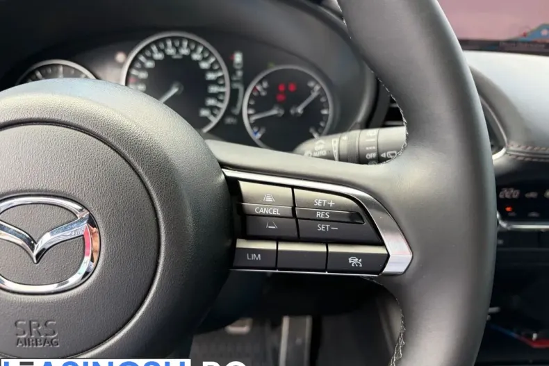 Mazda 3 din 2025 cu 700 km - oferta MAZ235590 - foto 20