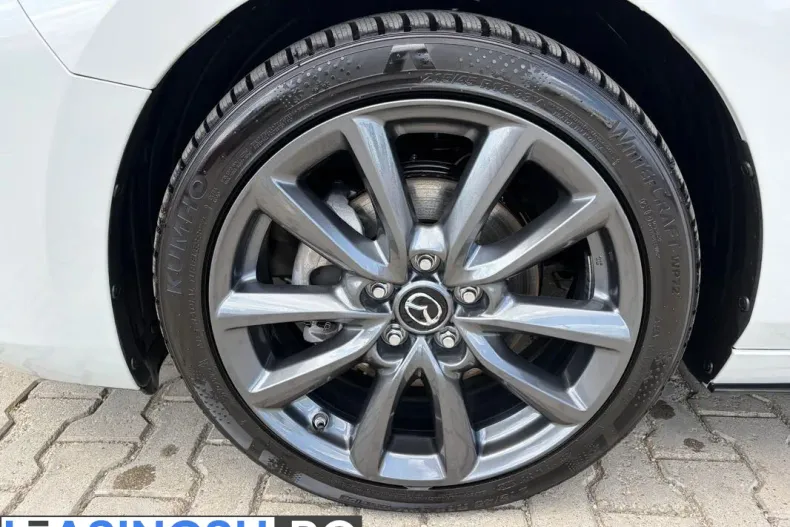 Mazda 3 din 2025 cu 700 km - oferta MAZ235590 - foto 31
