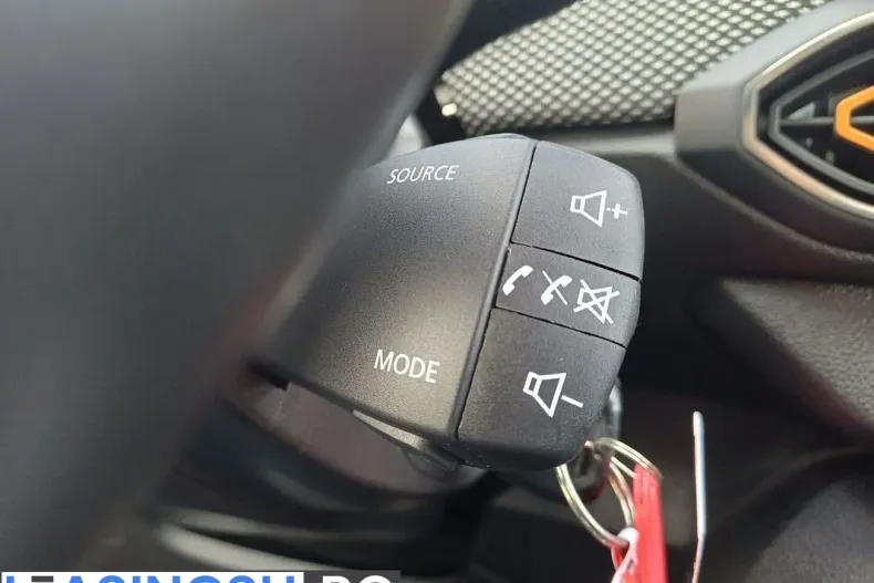 Dacia Sandero Stepway din 2022 cu 70.565 km - oferta DAC235592 - foto 16