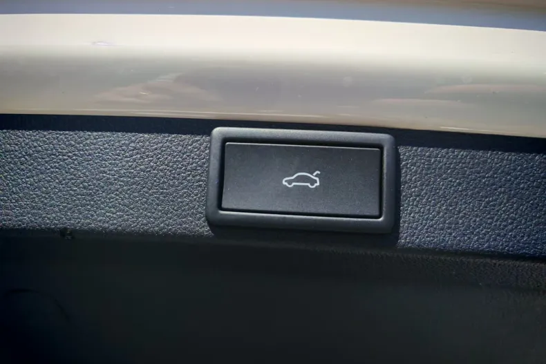 Skoda Octavia din 2026 cu 1 km - oferta SKO235594 - foto 17