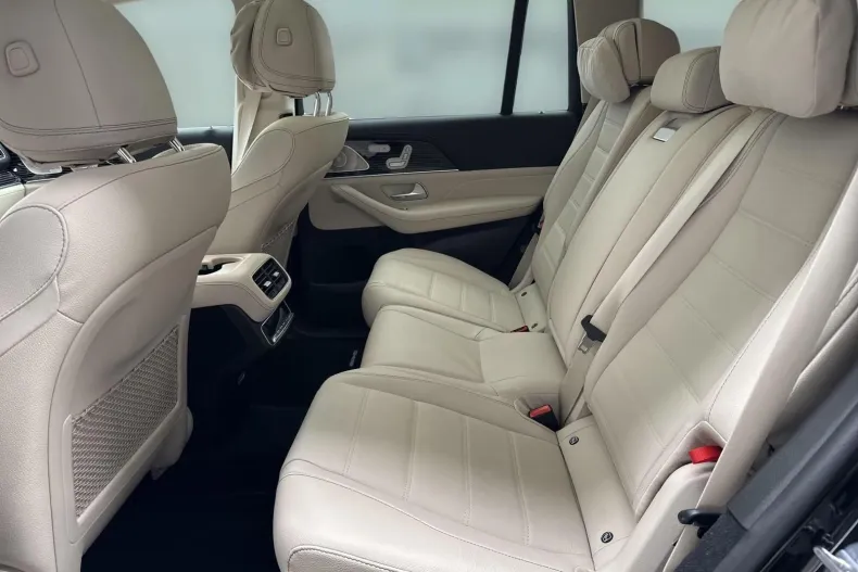 Mercedes-Benz GLS (Clasa GLS) din 2024 cu 31.733 km - oferta MER235595 - foto 16
