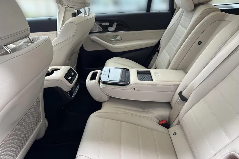 Mercedes-Benz GLS (Clasa GLS) din 2024 cu 31.733 km - oferta MER235595 - foto 23