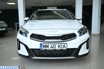 Kia XCeed din 2025 - oferta KIA235600