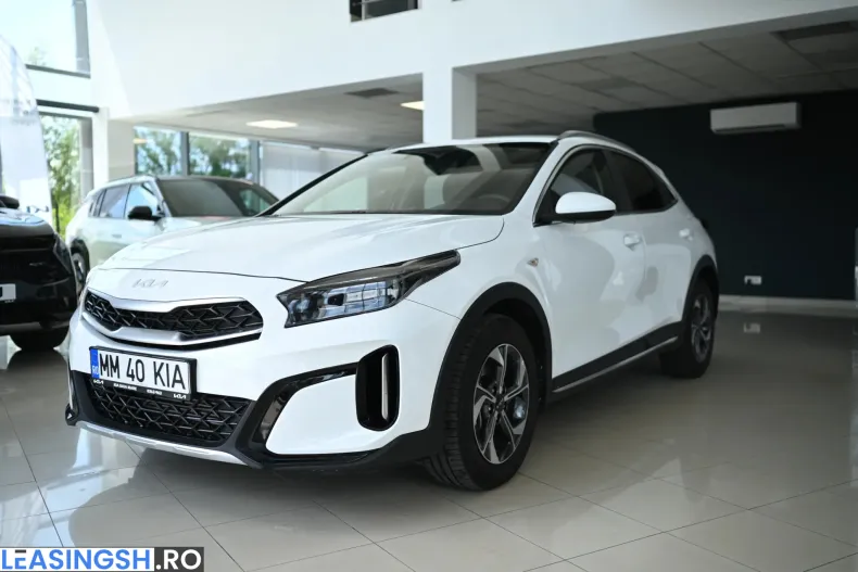 Kia XCeed din 2025 cu 4.285 km - oferta KIA235600 - foto 2