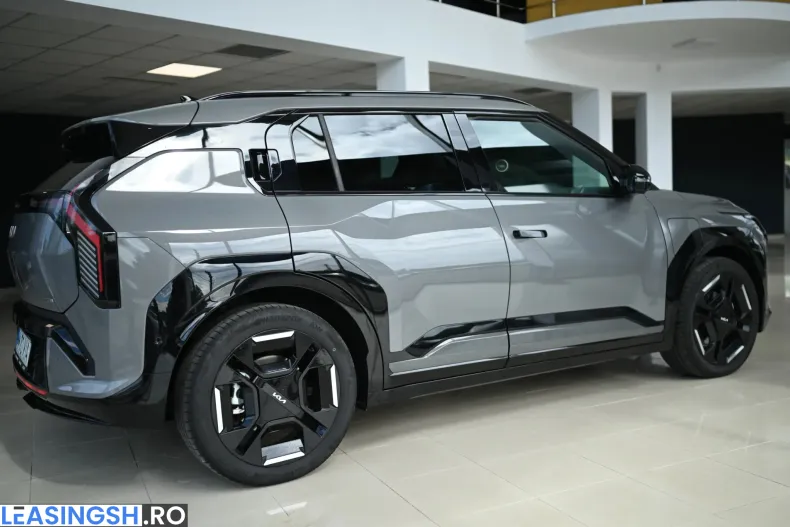 Kia EV3 din 2024 cu 2.492 km - oferta KIA235602 - foto 6