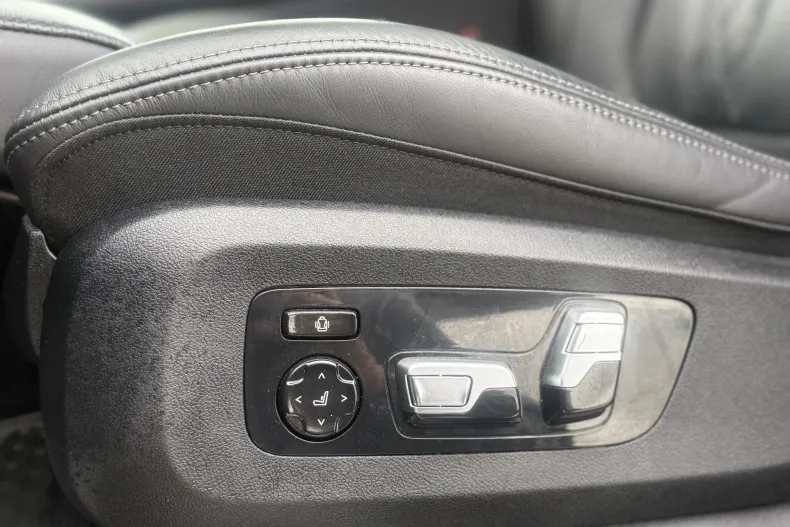 BMW X5 (Seria X) din 2024 cu 22.725 km - oferta BMW235615 - foto 14