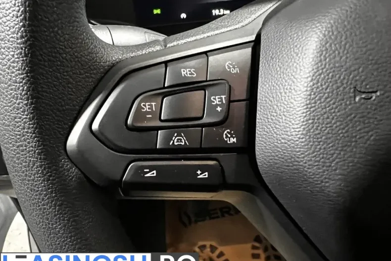 Volkswagen Transporter din 2025 cu 19 km - oferta VOL235622 - foto 6
