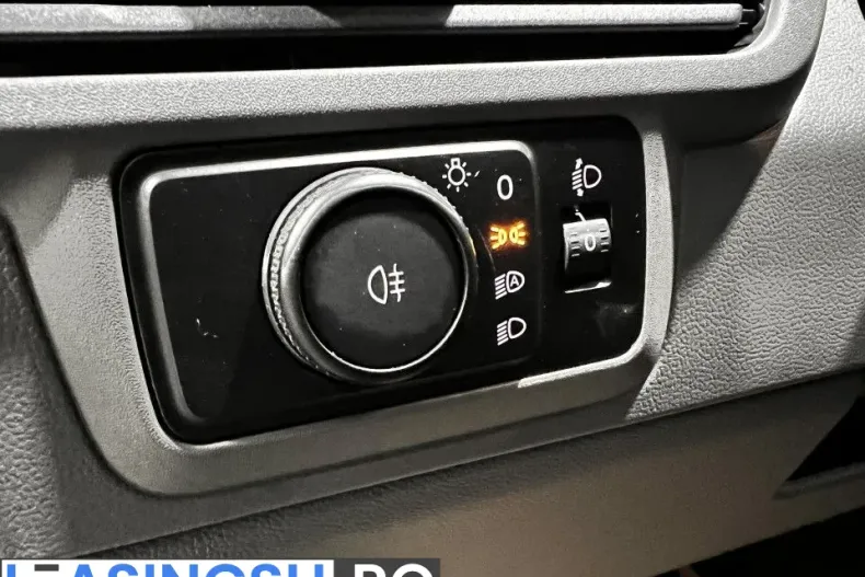 Volkswagen Transporter din 2025 cu 19 km - oferta VOL235622 - foto 9