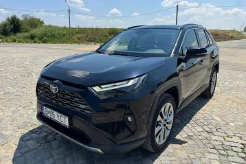 Toyota RAV4 din 2022 - oferta TOY235632