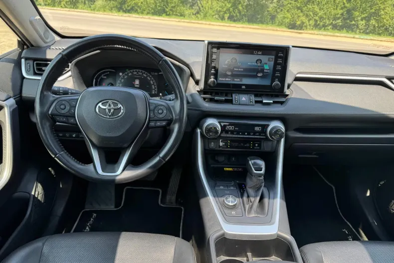 Toyota RAV4 din 2022 cu 71.511 km - oferta TOY235632 - foto 5