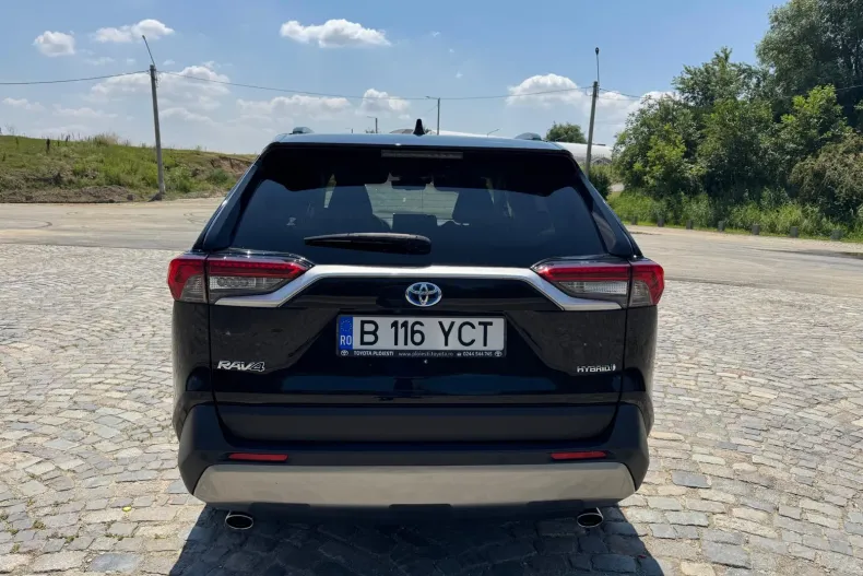 Toyota RAV4 din 2022 cu 71.511 km - oferta TOY235632 - foto 21