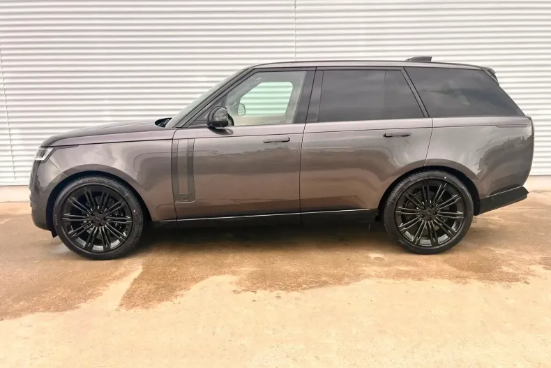 Land Rover Range Rover din 2025 cu 1 km - oferta LAN235633 - foto 4