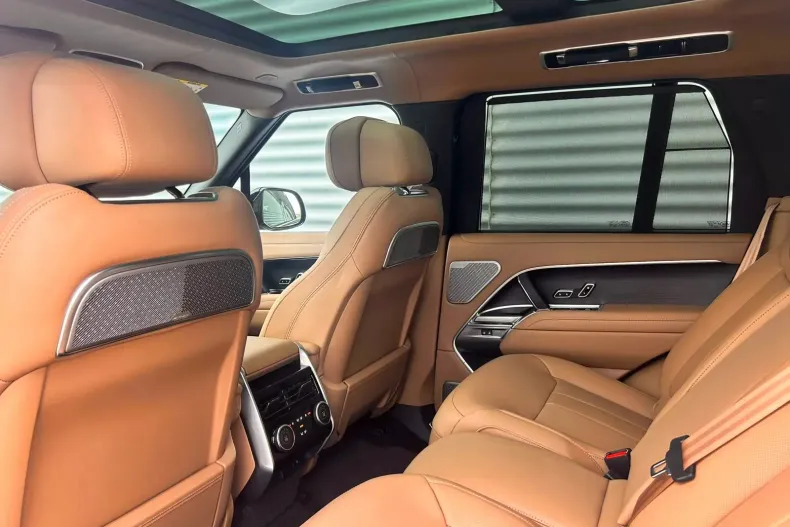 Land Rover Range Rover din 2025 cu 1 km - oferta LAN235633 - foto 10